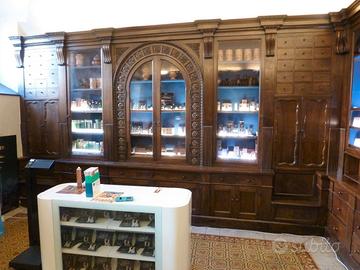 Libreria da Farmacia in Noce Massello – Inizio XIX