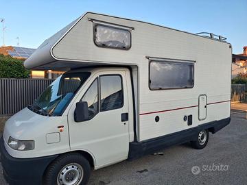 ROLLER TEAM su ducato 1900 TD