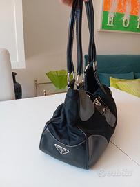Borsa Prada Vintage nera