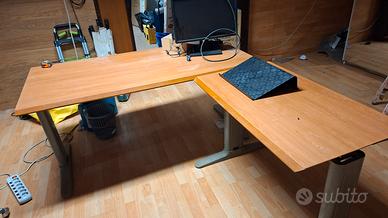 2 scrivanie / piani da lavoro