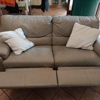 2 divani pelle Poltronesofà 