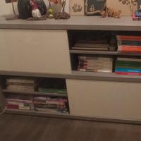 Set arredo : tavolo, divano, ingresso, lampadario