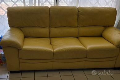 Divano pelle