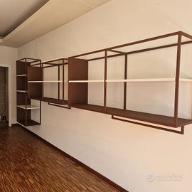 arredamento da negozio in blocco