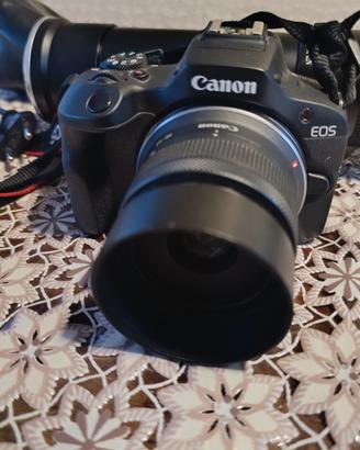 Canon EOS R100 + teleobiettivo