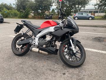 Aprilia tuono 125 2017