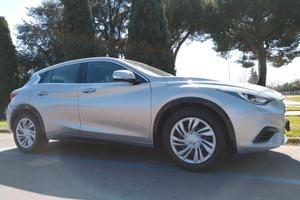 Infiniti Q30 1.5 diesel
