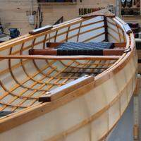 Canoa Canadese artigianale "Skin on Frame"