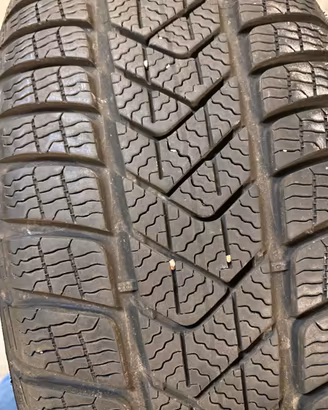 4 Sottozzero Pirelli 205/55 R17