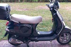 Vespa lx 125