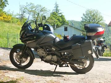 Suzuki Vstrom DL 650 anno 2006  km 70000