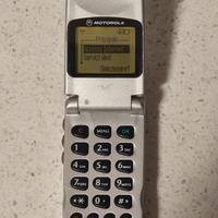 Motorola V50 con alimentatore 