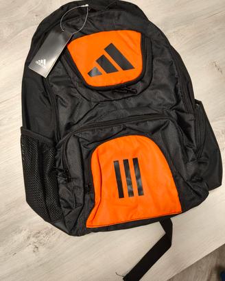 Zaino Adidas nuovo mai usato