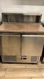Banco refrigerato a saladette