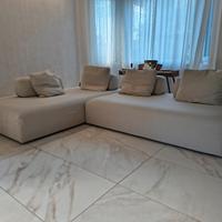 Divano jest droll di Interni Guizzardi 310x235cm