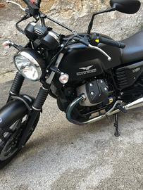 Guzzi v7 stone