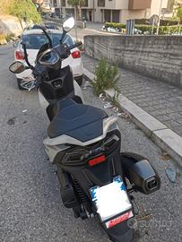Scooter Medio COME NUOVO