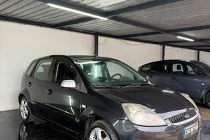 Ford Fiesta 1.4 TDCi 5p. Ghia