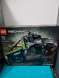 camion Mercedes lego