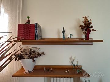 Mensole in noce Former