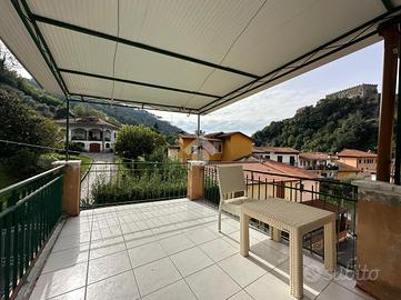 CASA SEMINDIPENDENTE A MASSA