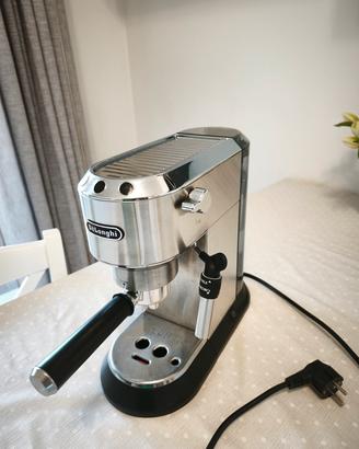 Macchina caffè De Longhi Dedica
