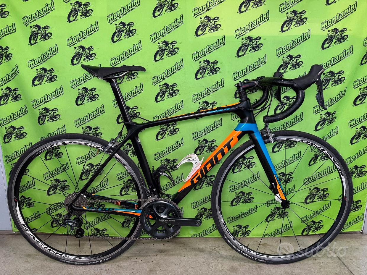 GIANT TCR COMPOSITE C ZERO & GARMINサイコン等 GIANT TCR COMPOSITE C ZERO & GARMINサイコン等 GIANT TCR