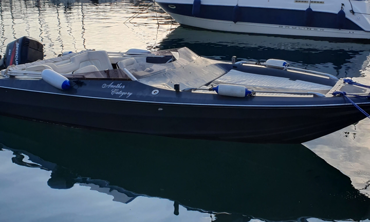 SURFER 600 e Mercury 150cv e Carrello DELTA a ROMA