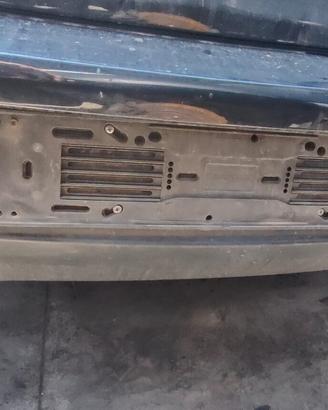 VOLKSWAGEN GOLF 5 2007 PARAURTI ANTERIORE & POSTER