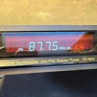 Stereo Tuner Technics ST-600