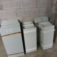 ripiani per scaffali in metallo verniciato