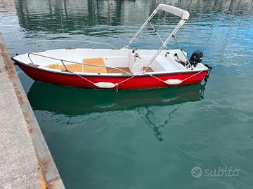 Barca+motore mercury 9.9+Carello omologato