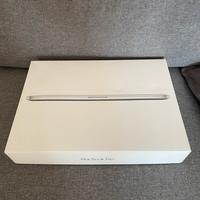 Scatola Apple Macbook Pro 15”