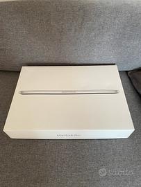 Scatola Apple Macbook Pro 15”