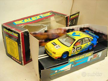 C136 SCALEXTRICRENAULT LAGUNA