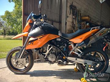 KTM 990 Supermoto - 2008