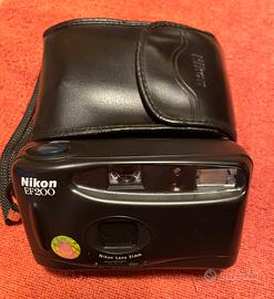 NIKON EF200