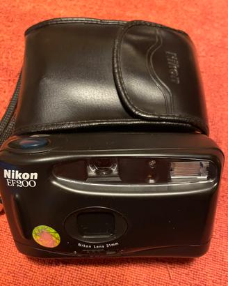NIKON EF200