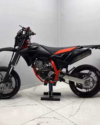 Beta RR Motard 125 Garantita e Finanziabile