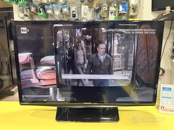 TV Samsung 28 pollici con telecomando 