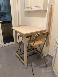 Tavolo alto IKEA betulla, isola/angolo bar 80 €