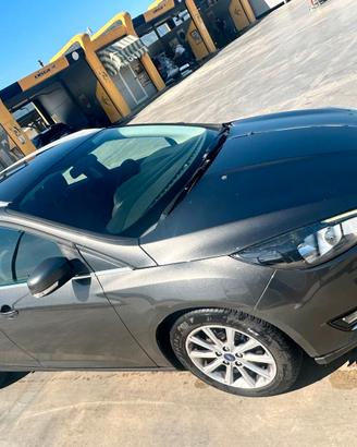 Ford focus Titanium - 2017