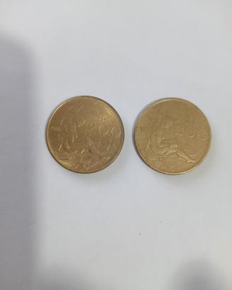 due monete FAO e 200 lire 1980