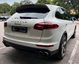 Porsche Cayenne S Hybrid