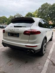 Porsche Cayenne S Hybrid