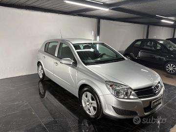 Opel Astra 1.4 16V GPL-TECH 5 porte Enjoy
