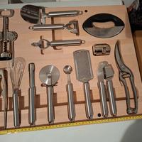 Set completo di accessori per cucina 