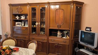 mobili stile inglese