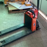 Transpallet elettrico
