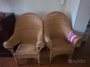 2 poltrone di vimini